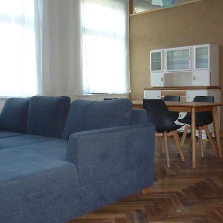 Alte Schule Apartment Tambach-Dietharz Room photo