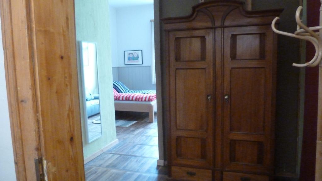 Alte Schule Apartment Tambach-Dietharz Room photo